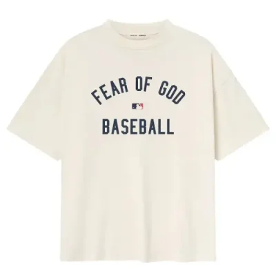 MLB Logo 90s Fit ESSENTIALS T Shirt